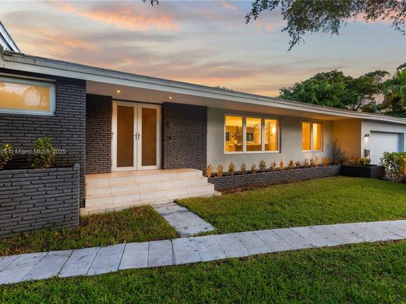520 Castania Ave, Coral Gables FL 33146