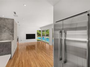 520 Castania Ave, Coral Gables FL 33146