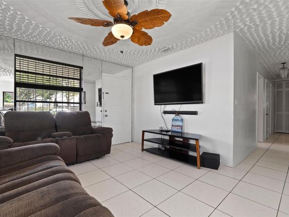 10210 SW 151st Ter, Miami FL 33176