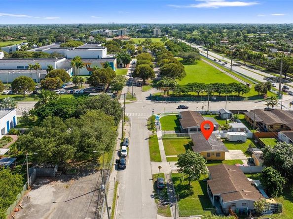 10210 SW 151st Ter, Miami FL 33176