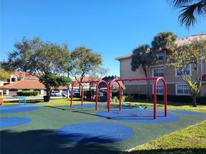 101 SW 117th Ave 7205, Pembroke Pines FL 33025