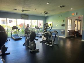 101 SW 117th Ave 7205, Pembroke Pines FL 33025