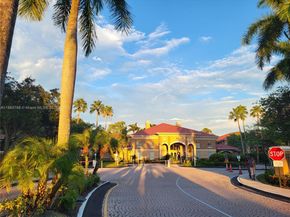 101 SW 117th Ave 7205, Pembroke Pines FL 33025