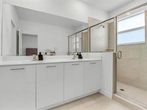 12774 NW 22nd Pl, Miami FL 33167