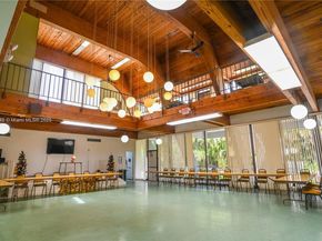 1425 Atlantic Shores Blvd 204, Hallandale Beach FL 33009