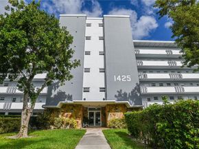 1425 Atlantic Shores Blvd 204, Hallandale Beach FL 33009