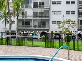 1425 Atlantic Shores Blvd 204, Hallandale Beach FL 33009