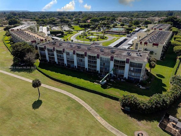 23099 N Barwood Ln N 307, Boca Raton FL 33428