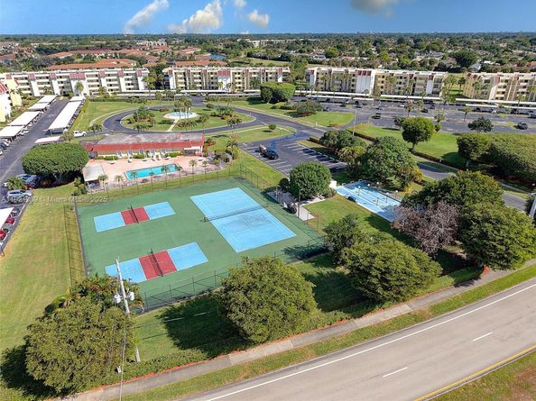 23099 N Barwood Ln N 307, Boca Raton FL 33428