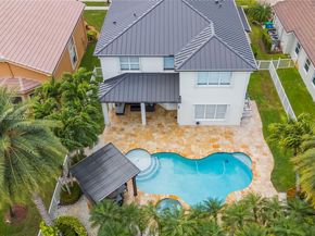 5311 SW 184th Way, Miramar FL 33029