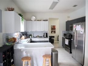 1510 SE 22nd Ln, Homestead FL 33035