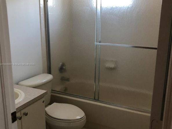1510 SE 22nd Ln, Homestead FL 33035