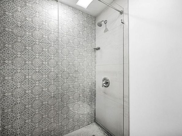 6501 SW 4th St, Miami FL 33144