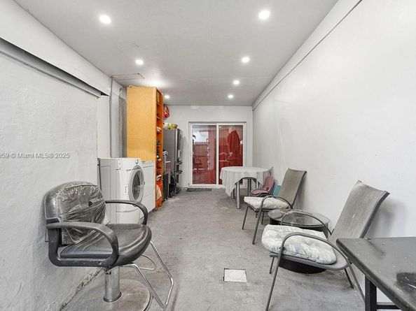 6501 SW 4th St, Miami FL 33144