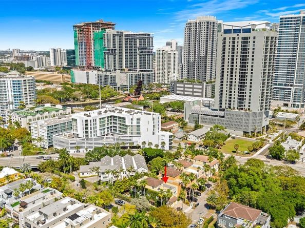 419 SW 5th St 419, Fort Lauderdale FL 33315
