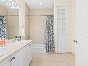 419 SW 5th St 419, Fort Lauderdale FL 33315