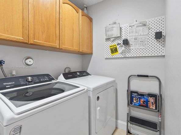 16621 Royal Poinciana Ct, Weston FL 33326