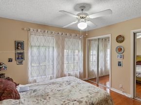 16621 Royal Poinciana Ct, Weston FL 33326