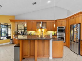 16621 Royal Poinciana Ct, Weston FL 33326