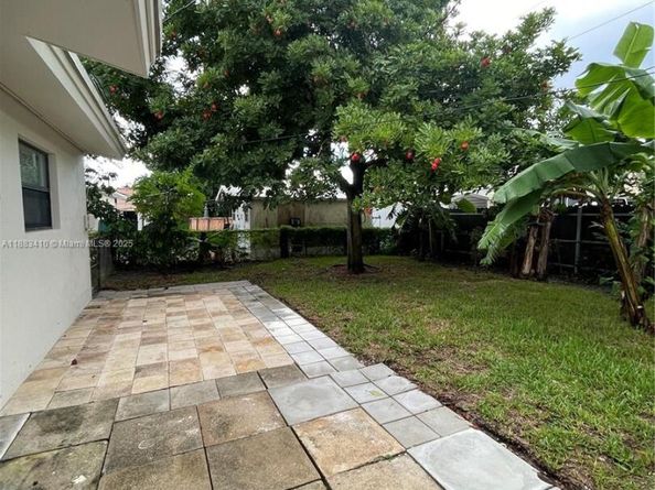 19620 NW 5th Ct, Miami Gardens FL 33169