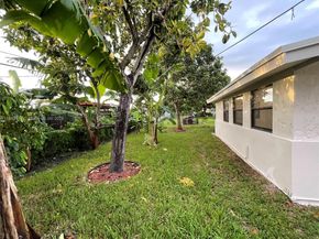 19620 NW 5th Ct, Miami Gardens FL 33169