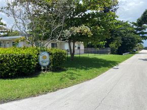 1739 SW 28th Ter, Fort Lauderdale FL 33312