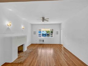 5900 NE 4th Ct, Miami FL 33137