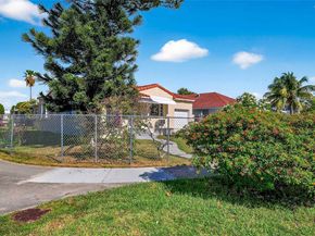 5900 NE 4th Ct, Miami FL 33137