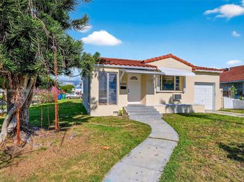 5900 NE 4th Ct
