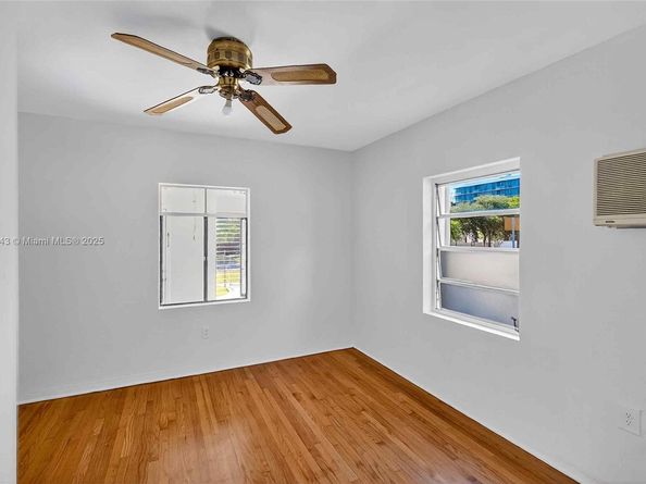 5900 NE 4th Ct, Miami FL 33137