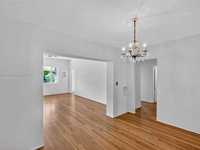 5900 NE 4th Ct, Miami FL 33137