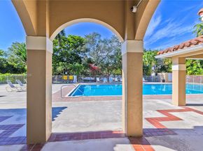 1361 Seagrape Cir, Weston FL 33326
