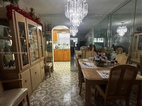 890 E 28th St, Hialeah FL 33013