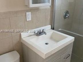 2305 NW 13 Ct, Fort Lauderdale FL 33311