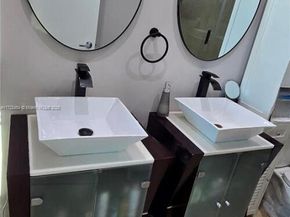 1900 Bayshore Dr 3518, Miami FL 33132