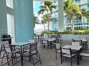 1900 Bayshore Dr 3518, Miami FL 33132