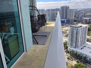 1900 Bayshore Dr 3518, Miami FL 33132