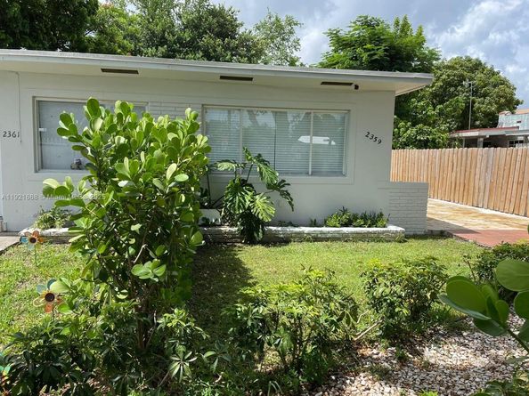 2359 NW 32nd St, Miami FL 33142
