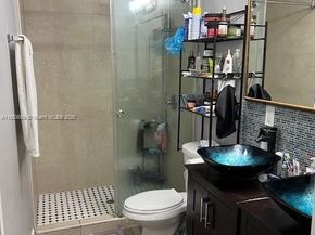 1732 NW 18th St, Fort Lauderdale FL 33311
