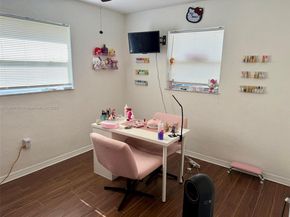 5231 SW 89 Ave, Cooper City FL 33328