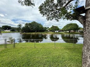 5231 SW 89 Ave, Cooper City FL 33328