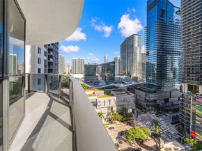 55 SW 9th St 1701, Miami FL 33130
