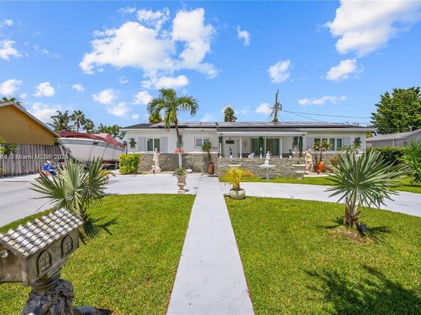 9911 Haitian Dr, Cutler Bay FL 33189