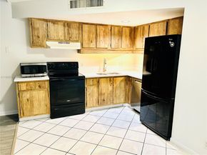 33 Deer Creek Rd D103, Deerfield Beach FL 33442