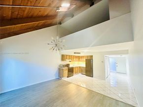 33 Deer Creek Rd D103, Deerfield Beach FL 33442