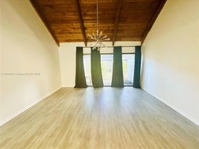 33 Deer Creek Rd D103, Deerfield Beach FL 33442