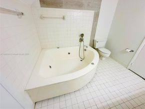 33 Deer Creek Rd D103, Deerfield Beach FL 33442