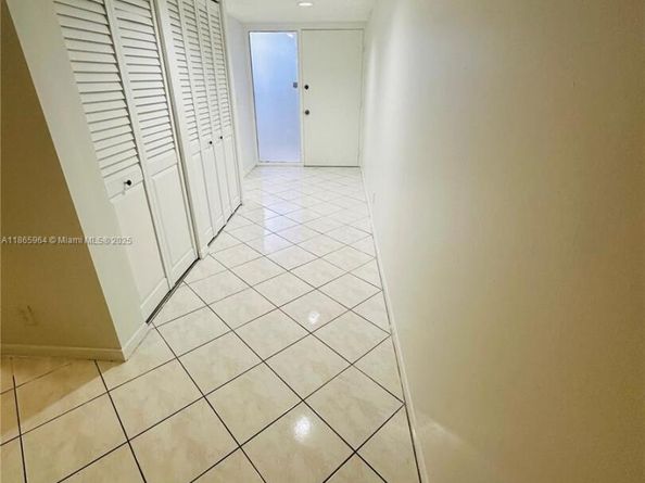 33 Deer Creek Rd D103, Deerfield Beach FL 33442