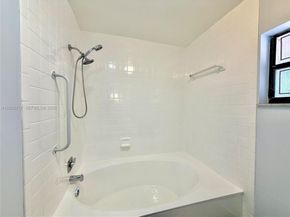 8176 Pine Cir, Tamarac FL 33321
