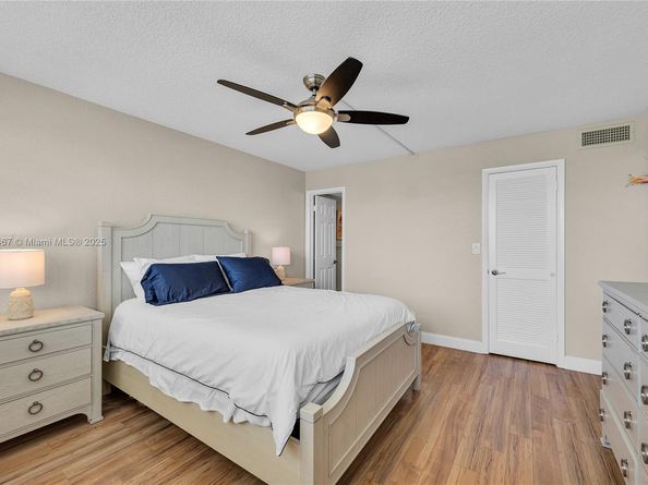9320 S Hollybrook Lake Dr 203, Pembroke Pines FL 33025
